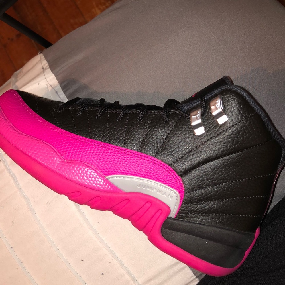Jordan 12’s
